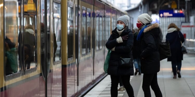 U Austriji 2.550 novozaraženih i 90 umrlih