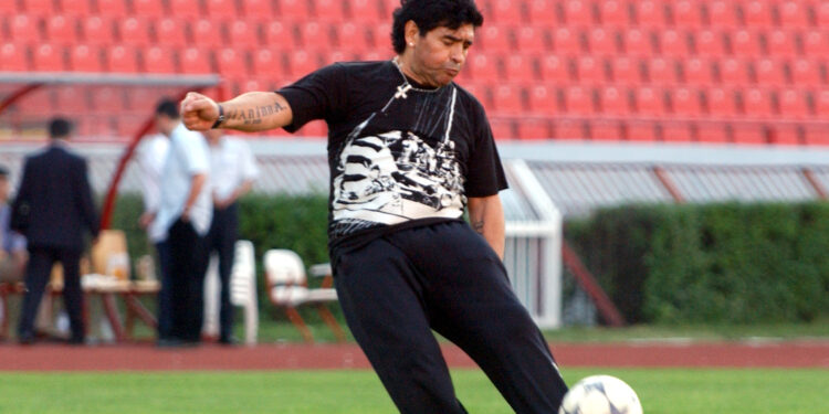 Maradona mi je poslao kofer pun para, trebalo je samo da potpišem: Ispovest bivšeg trenera Partizana