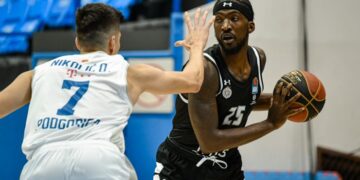 Partizan obezbedio Top 16 fazu Evrokupa: Crno-beli na „krilima“ Tomasa srušili Bahčešehir