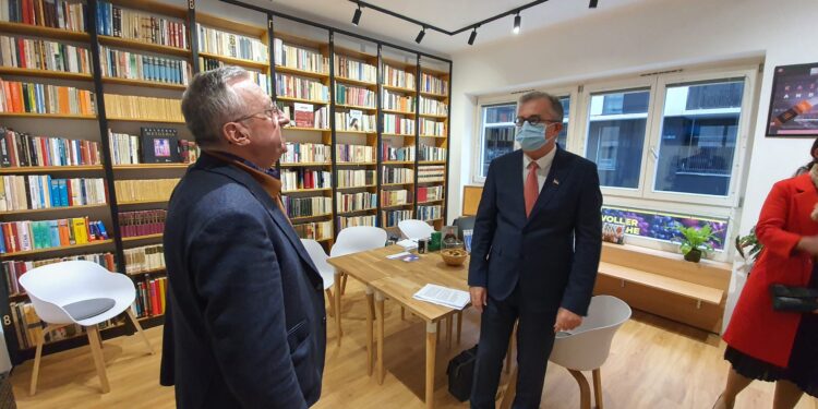 Otvorena nova biblioteka Srpskog centra u Beču