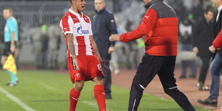 „Grof je Brazilcu dao platu kad Zvezda nije imala“: Ibanjez ispričao kako ga je bivši šef „kupio“