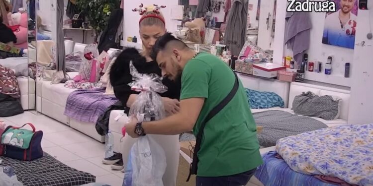 Milica Kemez napravila skandal Bori, ovo nije mogla da mu oprosti, a onda se obrušila na cimerku!