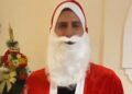 Irvasi me čekaju, nemam zvono pa sam improvizovao: Novak u kostimu Deda Mraza čestitao praznike (VIDEO)