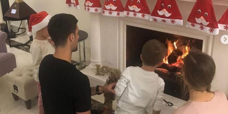 Badnje veče u domu Đokovića u Španiji: Čestitka na ćirilici i tradicionalna pravoslavna trpeza (FOTO)