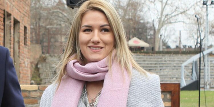 Kakva čast: Nataši Kovačević „Orden viteza Nacionalnog reda“ Francuske (FOTO)