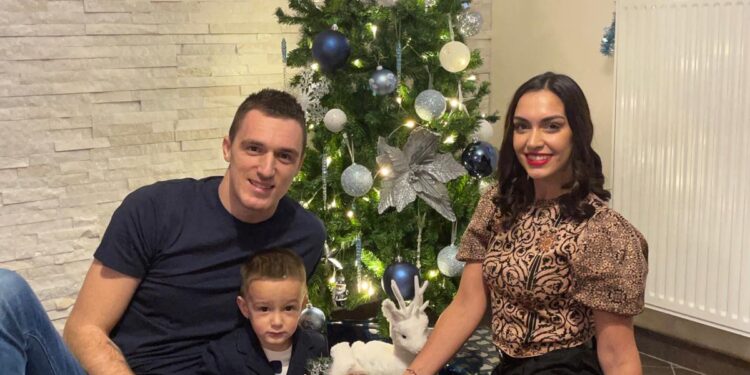 VESTI INTERVJU Praznično u domu Danila i Ivane: Radujemo se Božiću, važno je da smo zdravi i zajedno (FOTO)