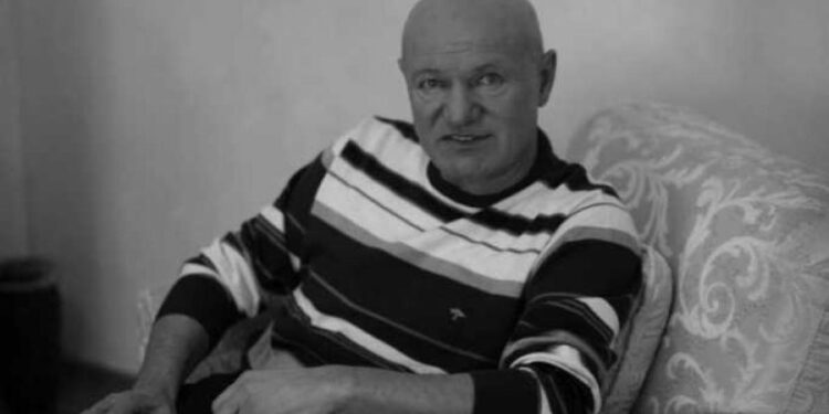 Šabanovu kuću niko ne posećuje: Komšije iz Krčedina progovorile o pevačevoj porodici, sve im je i dalje bolno