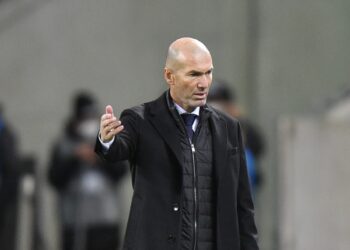 Zidan na svu muku dobio i koronavirus