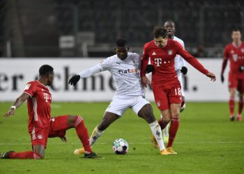 Bajern Minhen vodio 2:0 pa dobio fudbalsku lekciju od Mehengladbaha