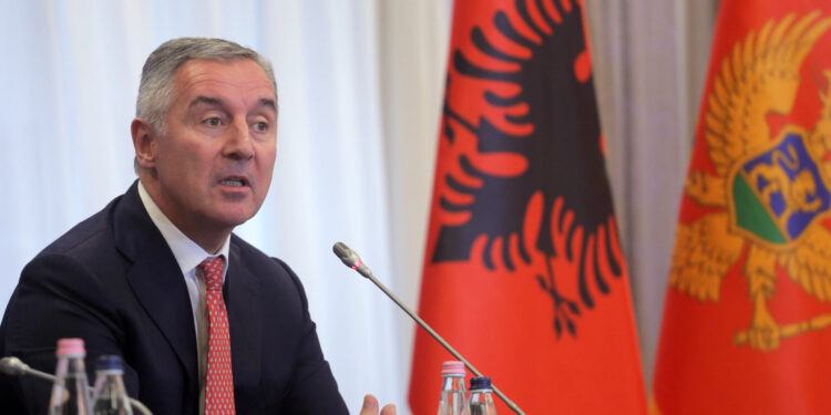 Đukanović najavio radikalne promene