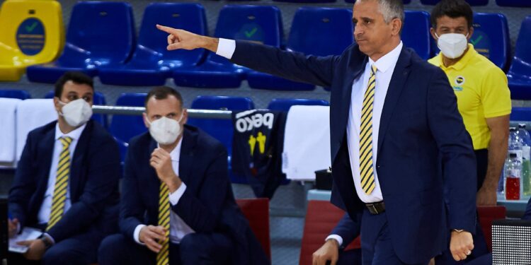 Kokoškov u nezgodnoj poziciji: Na isti dan kada Srbija igra u Gruziji, Fener dočekuje Albu