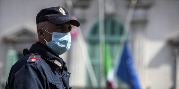 Počinje suđenje najmoćnijoj mafiji, 350 ljudi pred sudom, klan se raspada zbog porodične drame!