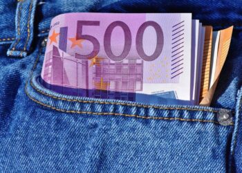 Kurs dinara 117,57