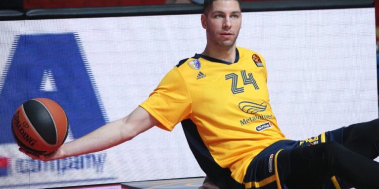 Stefan Jović napušta Himki?