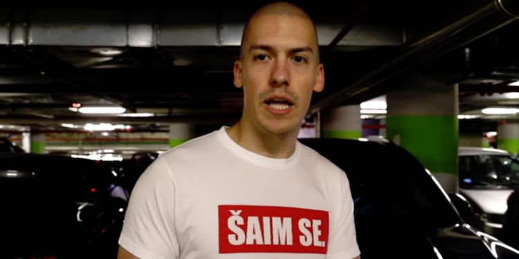 Baka Prase: “Ljudi, na*ebao sam po ko zna koji put”