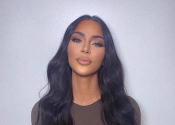 Kim Kardašijan objavila fotku iz detinjstva, a evo kako je najpoznatija starleta izgledala kao tinejdžerka! (FOTO)