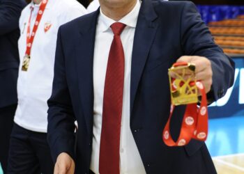 Radonjić ušao u istoriju Zvezde: Osvojio isti broj pehara kao svi drugi treneri zajedno za 30 godina