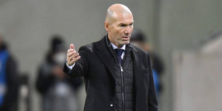 Zidan besneo: Hoćete da me smenite? Kažite mi to u lice!