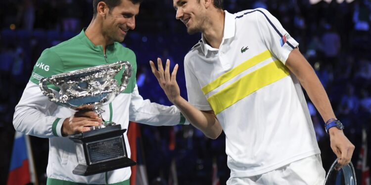 „Ne čekajte da se Novak, Rafa i RF penzionišu, pobedite ih“