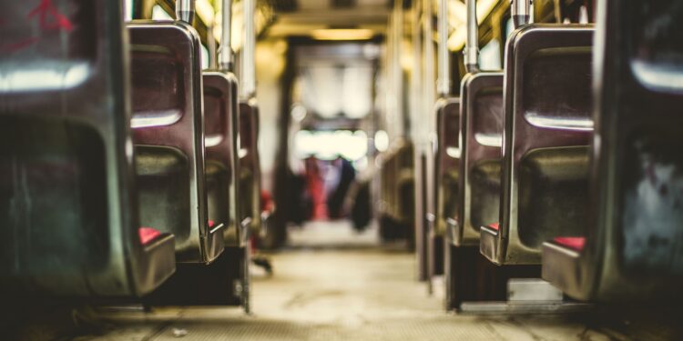 Prevoznicima 600 evra po autobusu mesečno, uz dva uslova
