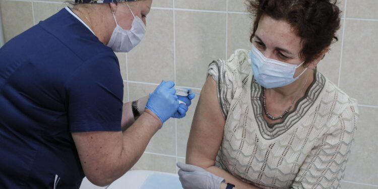 Ukrajina zabranila “Sputnjik V”: To je vakcina “agresorske države”