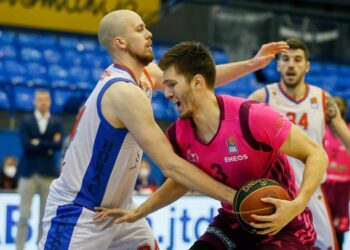 Petrušev u poslednjoj sekundi rešio srpski derbi (VIDEO)