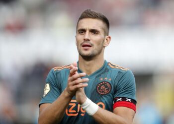 Sačekuša za Tadića ispred stadiona: Navijači pogodili Srbina u glavu (VIDEO)