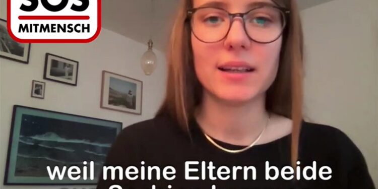 Rođena u Beču, ne daju joj pasoš