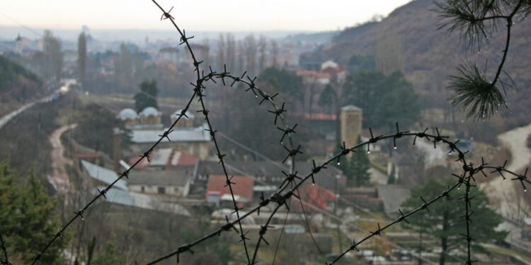 Pogrom nad Srbima na Kosovu 2004. (2): Dani kada su i ikone plakale