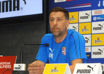 Krstajić objasnio zašto je oduzeo kapitensku traku Ivanoviću