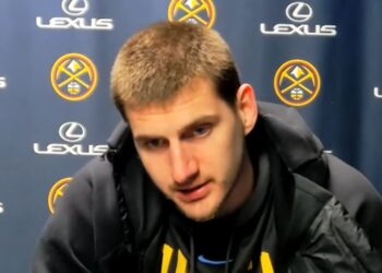 „Uvek kažem da mi je on dao najlakših 20 poena ikada“: Jokić se podsetio okršaja sa Timom Dankanom (VIDEO)