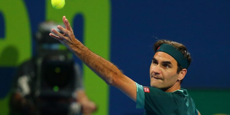 Nije moglo bez drame: Federer se vratio pobedom (VIDEO)