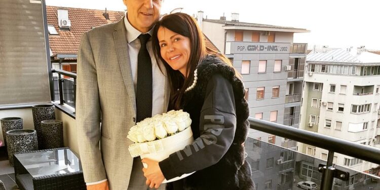 Jelena Bačić Alimpić sa suprugom Miroslavom proslavila 27. godišnjicu braka (FOTO)