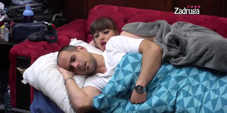 Miljana Kulić uletela u krevet Mišela Gvozdenovića i simulirala seks (VIDEO)