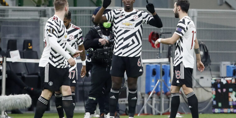 Pogba i Mančester izbacili Milan, gol i asistencija Tadića (VIDEO)