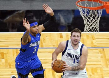 Dončić „vrteo“ Karmela kao Bodiroga (VIDEO)