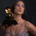 Dua Lipa dobila Gremi za najbolji pop album godine, Kurti ponosan (VIDEO)