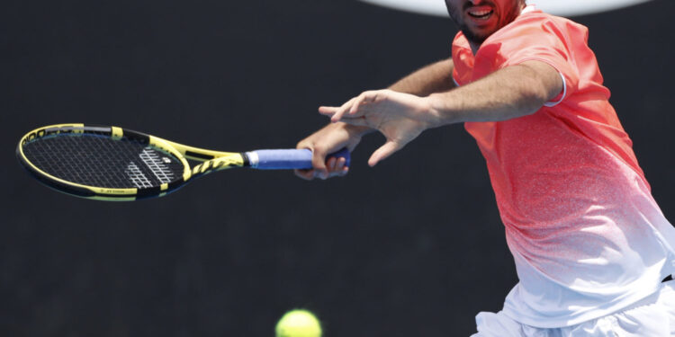 Troicki ubedljivo do finala kvalifikacija u Dubaiju