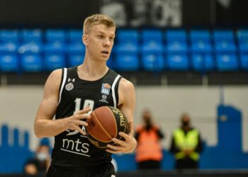 Novi poraz crno-belih: Partizan posle produžetka izgubio od Cibone