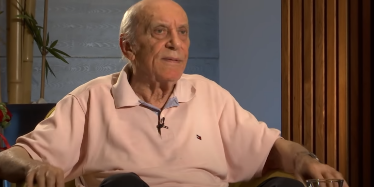 Predrag Živković Tozovac oglasio se iz bolnice i otkrio u kakvom je zdravstvenom stanju