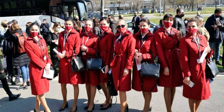 Stjuardese iz Albanije vakcinisale se u Beogradu