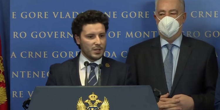 “Crna Gora je u opasnosti”