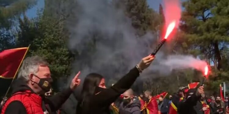 Kulja u Crnoj Gori: Nikšićke komite dale Krivokapiću rok tri dana…