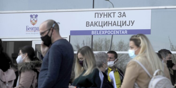 Palfinger iz Austrije vakcinisao deo zaposlenih u Srbiji