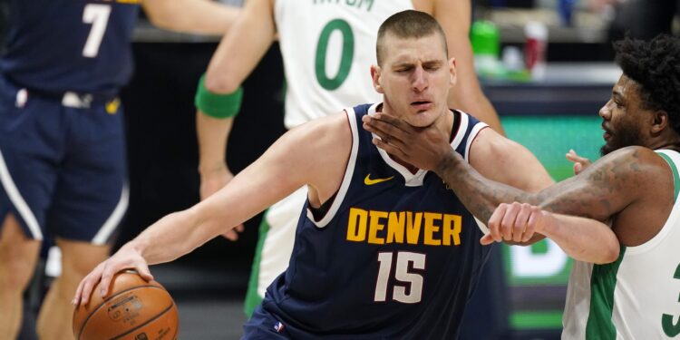 Nikola Jokić 50. „dabl-dablom“ razbio najgori tim NBA lige (VIDEO)