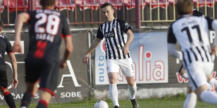 Partizan gubio od 2. minuta, pa teškom mukom savladao Mačvu (VIDEO)