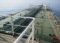 Iranski tanker pogođen sa dva projektila (FOTO)