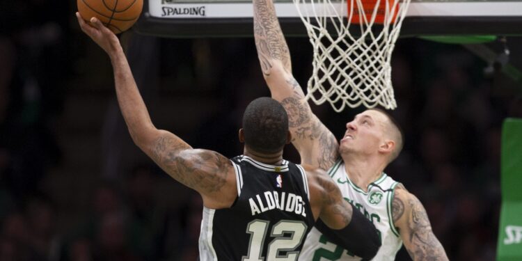 NBA zvezda otišla u penziju usred sezone