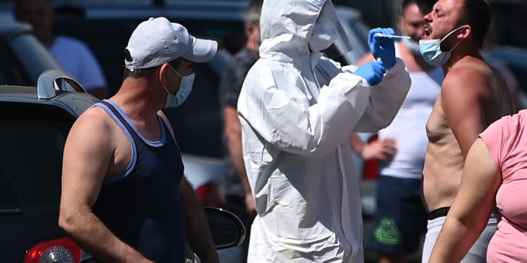 Italija: Epidemiolozi skeptični, političari optimisti