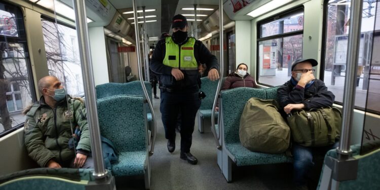 Nemačke železnice: Dugotrajne zabrane putnicima bez maske